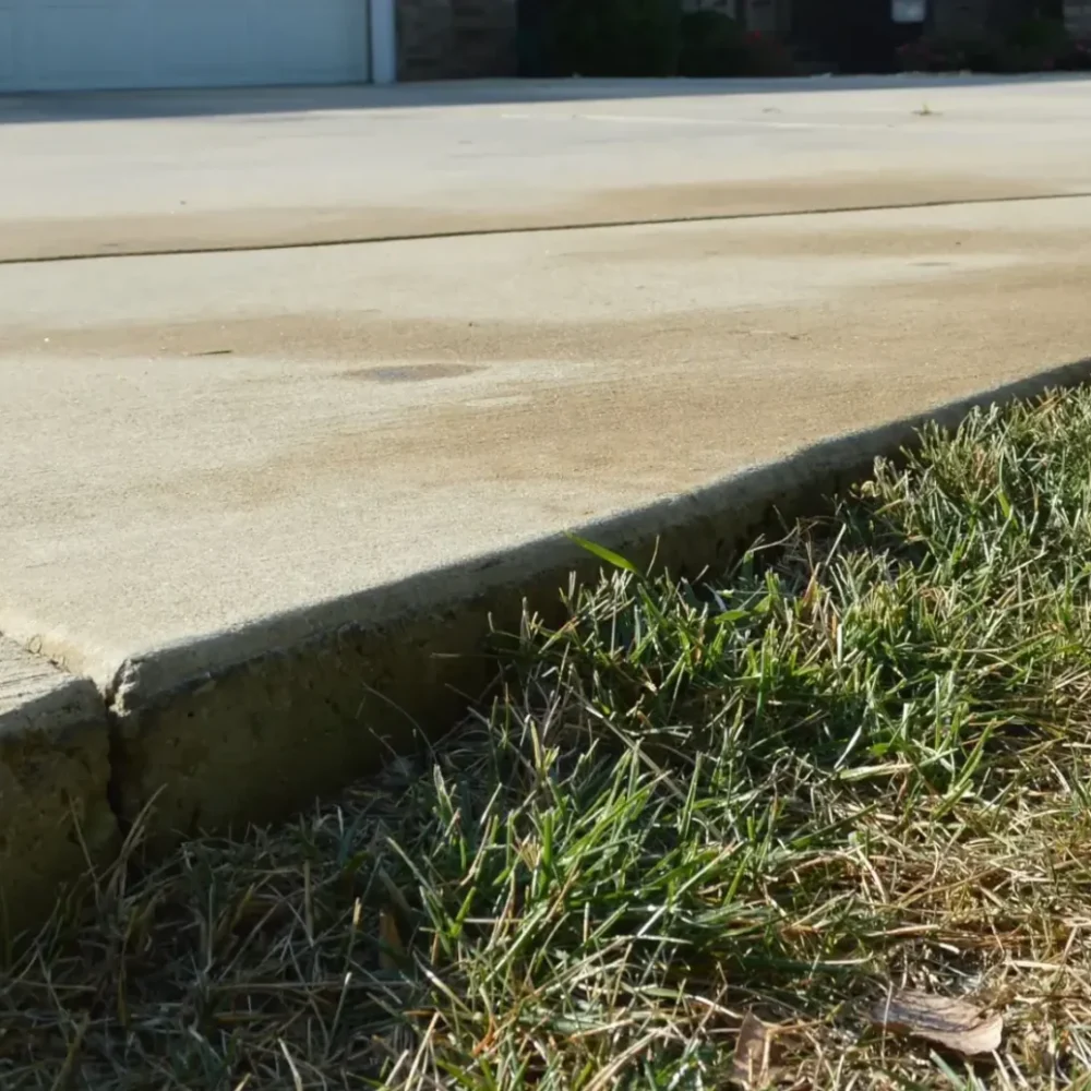 Exterior_Concrete_Leveling_Driveway_After