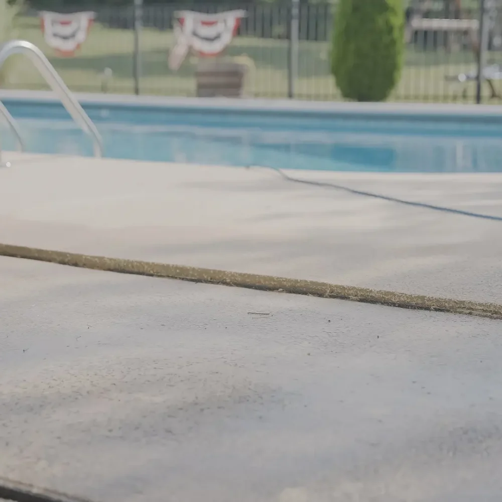 Exterior_Concrete_Leveling_Pool_Before